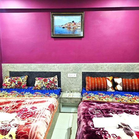 Hotel Kashi Inn Raj Ghat Benares Buitenkant foto