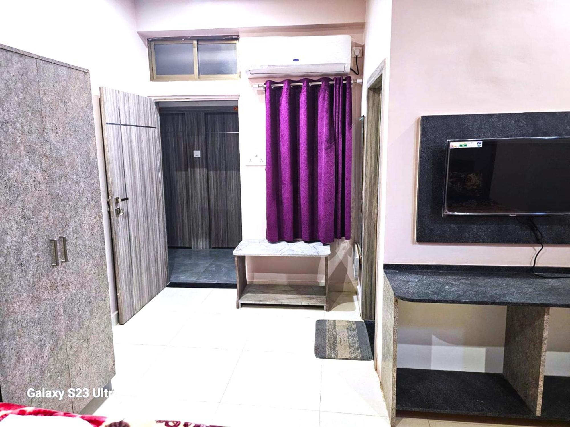 Hotel Kashi Inn Raj Ghat Benares Buitenkant foto