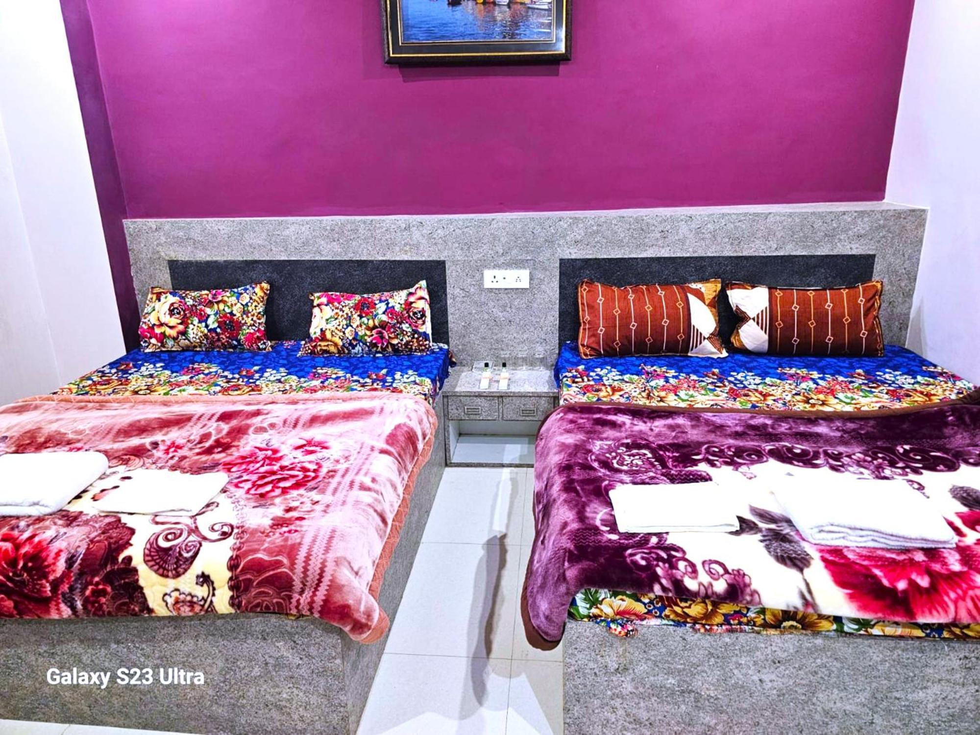 Hotel Kashi Inn Raj Ghat Benares Buitenkant foto